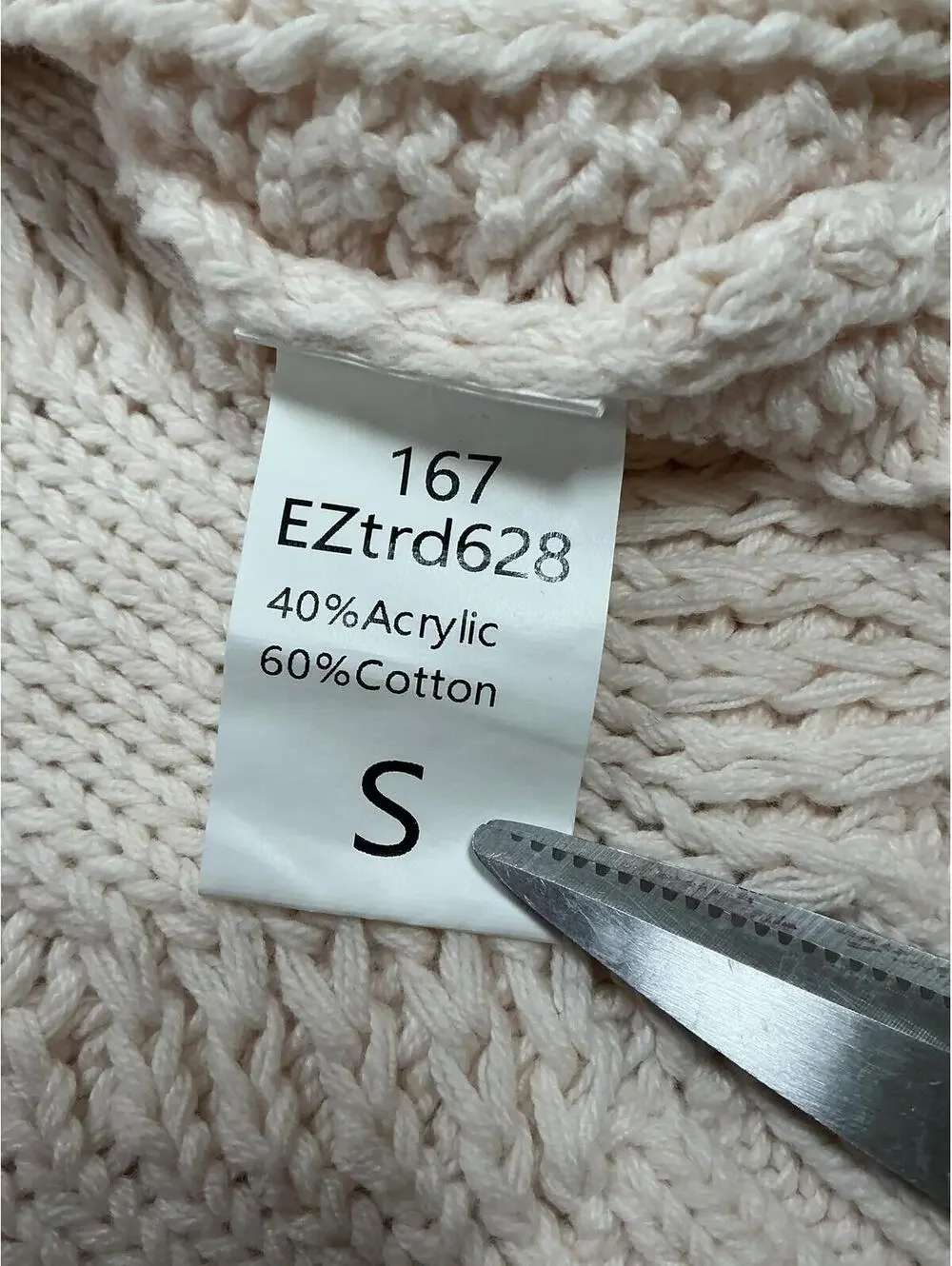 Trendy Queen Cream Cable Knit Sweater Size‎ S Cotton Blend